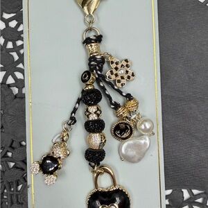 Eye Candy Los Angeles Black Heart Lock Bag Charm & Keychain